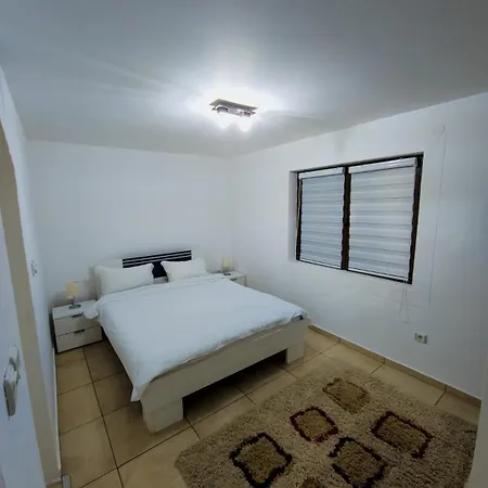 Park Apartment